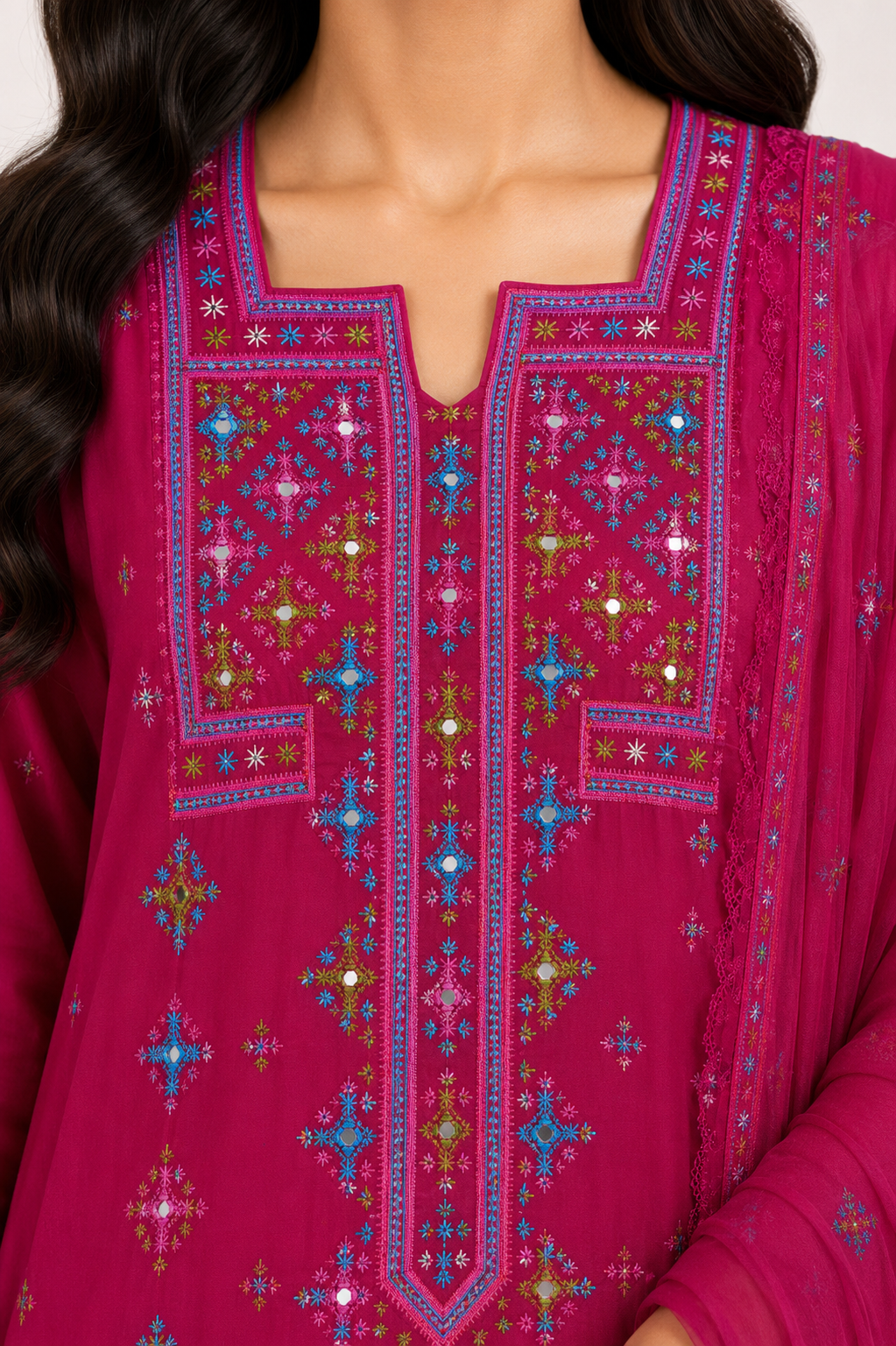 Ward Al Jouri Luxury Omani Mukhawar with Embroidered Shela – Fuchsia Pink