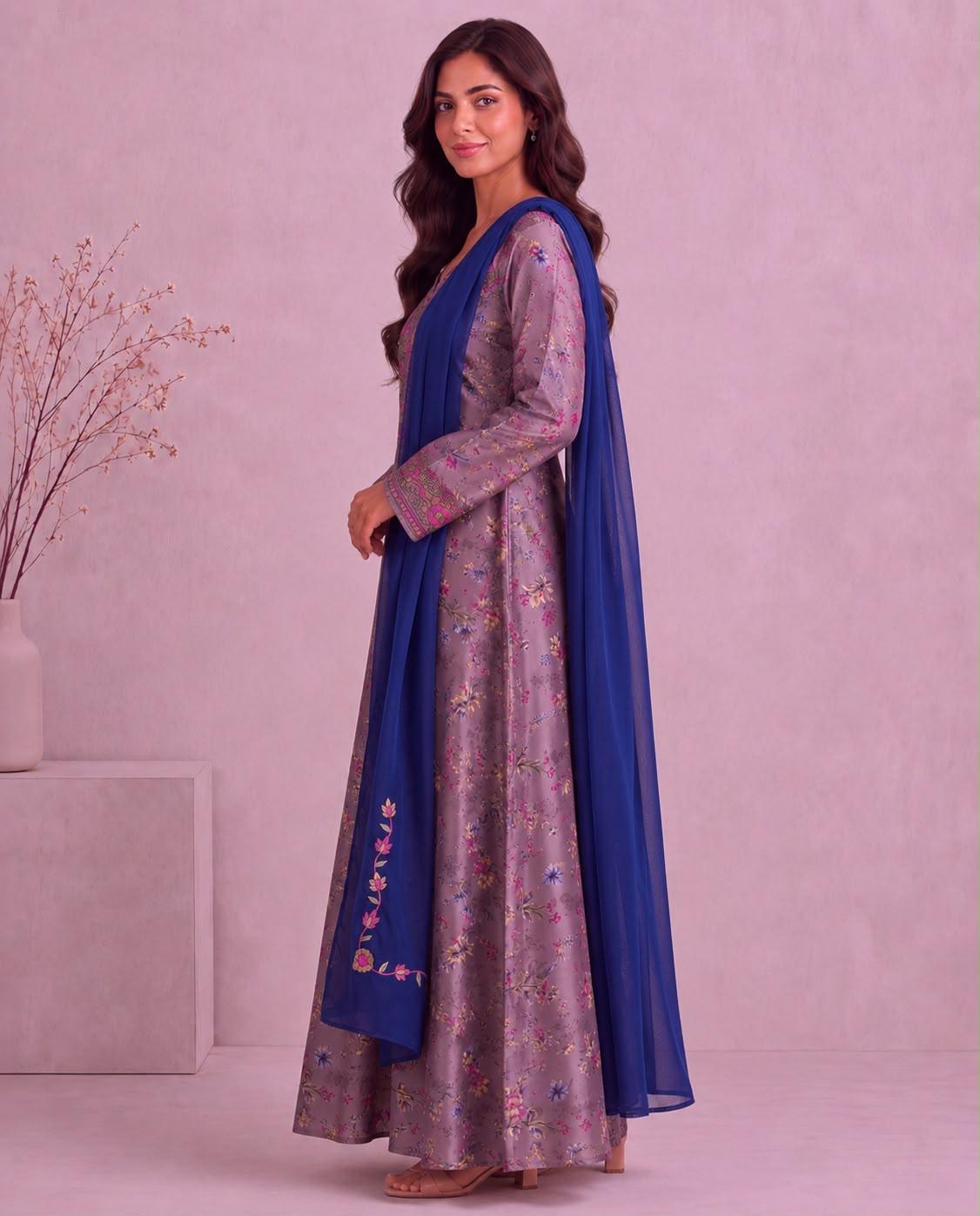 Yasmeen Al Khaleej Mukhawar With Shela - Ash Grey – B 4