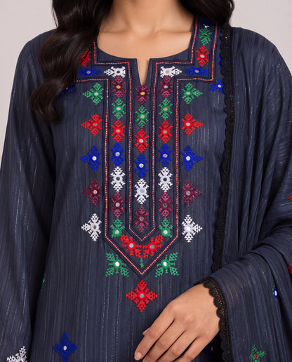 Noor Al Khaleej Luxury Hand Embroidered Mukhawar with Embellished Shaila – Midnight Black| Premium Korean Crepe